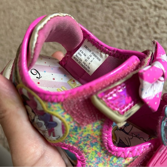 Girls Sandals Set - Picture 9 of 12